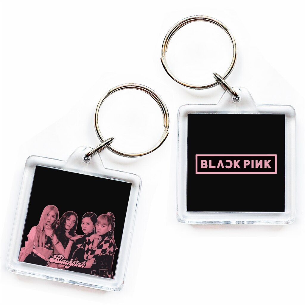 Brelok Blackpink Girls K-pop akrylowy z fotką i logo na czarnym tle