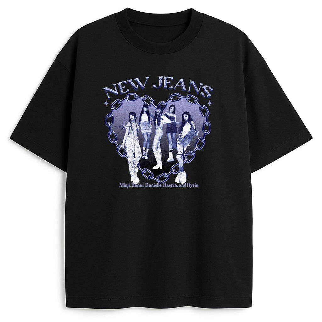 koszulka-czarna-przod-newjeans-heart t-shirt NewJeans Heart Wyprzedaż - obrazek 1